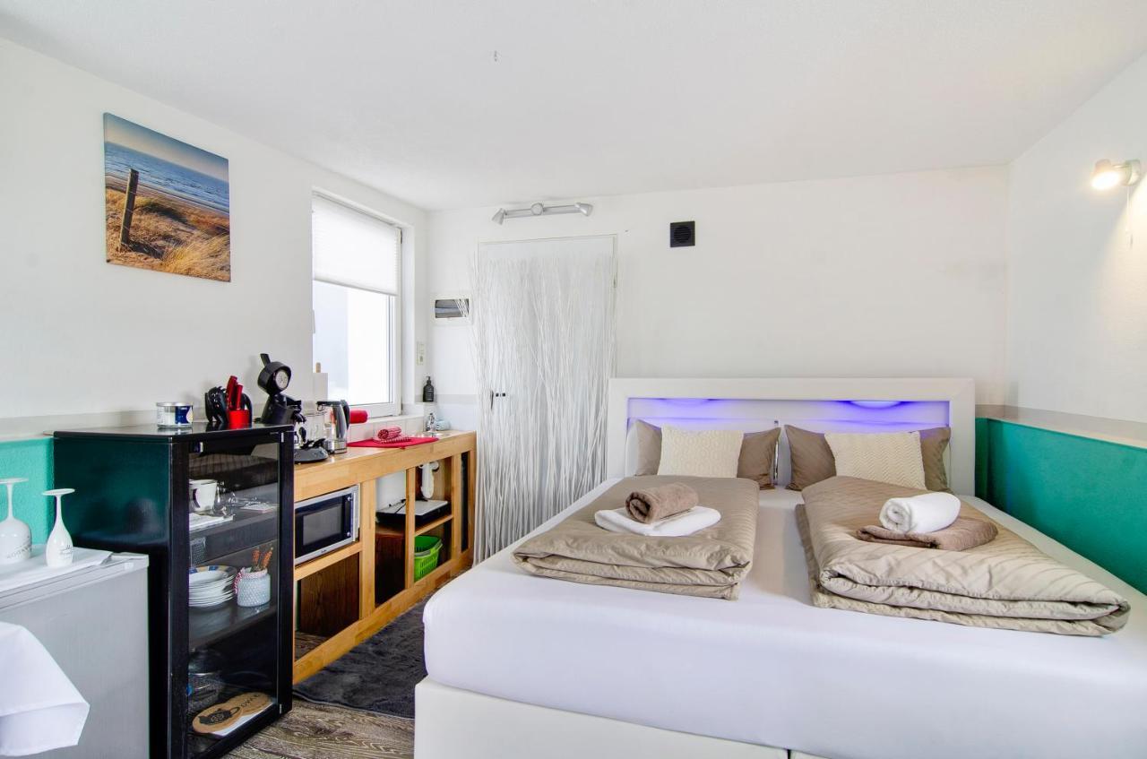 Spawo Mit Sauna Und Whirpool Pfullendorf Exteriör bild