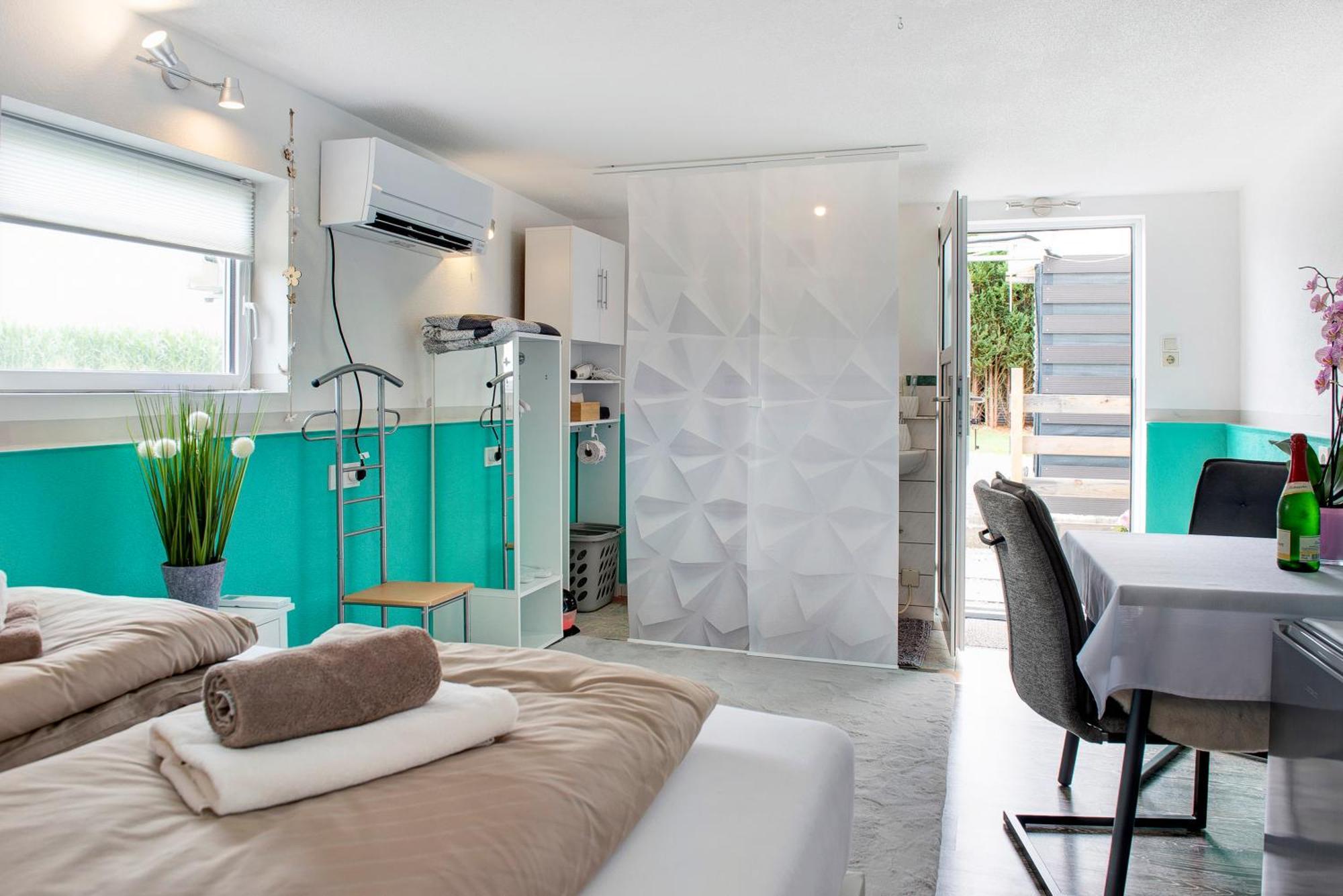 Spawo Mit Sauna Und Whirpool Pfullendorf Exteriör bild